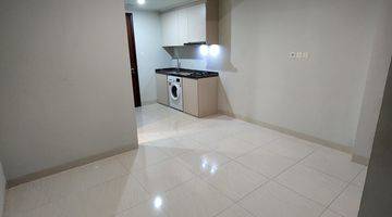 Gambar 3 DIJUAL APARTEMEN STUDIO DI GREEN SEDAYU , SEMI FURNISHED