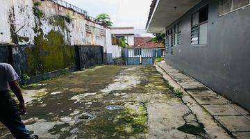 Gambar 5 Rumah 2 Lantai di Tengah kota cocok untuk usaha kosankosan