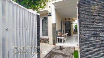 Gambar 4 Rumah Bagus Dekat Ugm Semi Furnished Shm Di Mlati, Sleman