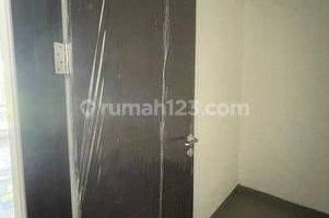 Gambar 3 Rumah 3 Lantai Bagus Unfurnished SHM di Jalan Golf Island Jl. Pantai Indah Kapuk, Jakarta Utara