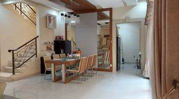 Gambar 1 Dijual Rumah Venice Pik, Uk 12x20, Semi Furnished, Rapi Dan Siap Huni