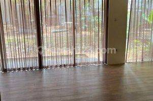 Gambar 5 Dijual Rumah Pik Luas 285m, 3 Lantai, Furnished, Bagus Siap Huni