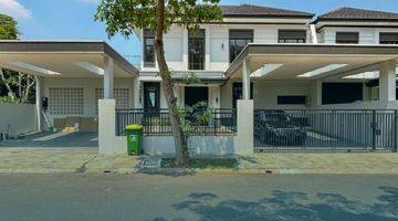 Gambar 1 Private Pool, Rumah Cantik Terawat Dan Siap Huni, Dalam Townhouse Besar, Akses Cepat Ke Cbs Simatupang.