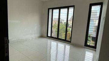 Gambar 3 Dijual Rumah Rapi & Terawat 2 Lantai Di Melia Garden, Graha Raya,