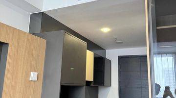 Gambar 3 Disewakan Apartemen Collins, Siap Huni, Full Furniture Lantai Tinggi 