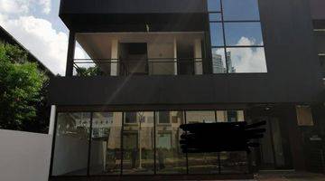 Gambar 1 Ruko Kemang Raya Jakarta Selatan Baru Renovasi