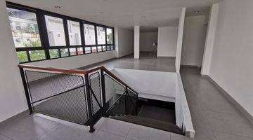 Gambar 4 Ruko Kemang Raya Jakarta Selatan Baru Renovasi