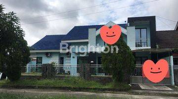 Gambar 1 RUMAH BESAR FULLFURNIS DENGAN GAZEBO LOKASI TENGAH KOTA DALAM PERUMAHAN BB POS 10 AMAN NYAMAN HARGA NEGO