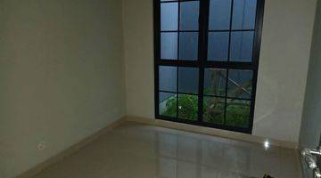 Gambar 4 Jual Cepat Rumah 2 Lantai Banjar Wijaya Baguus,modern,dekat Sport Club,pasar,tol