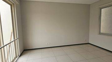 Gambar 4 Disewakan Rumah Senopati Siap Huni Semi Furnished