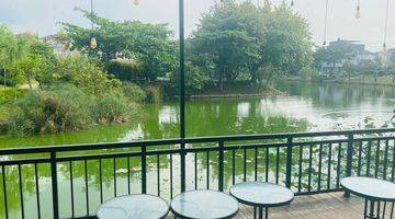 Gambar 2 Ruko Food City Di Green Lake City Hadap Danau 