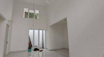 Gambar 2 Rumah 2 Lantai Shm Timur Brand New Siap Huni