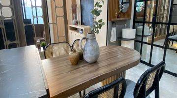 Gambar 1 Rumah Cantik Fully Furnished Kota Baru Parahyangan