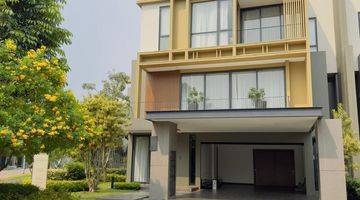 Gambar 1 Rumah Hook Mewah Full Furnish Dgn Lift 3lt Di Enchante Bsd City