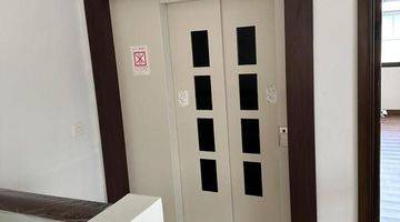 Gambar 3 Rumah Mewah Include Lift 3lt Di Kiyomi The Zora Bsd City