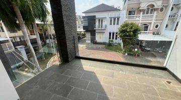 Gambar 2 Rumah 3 Lantai di Pik, Cluster Florence, Pantai Indah Kapuk