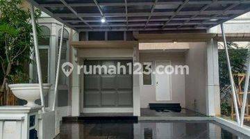 Gambar 1 Rumah 2 Lantai Greenwich Cluster Whitsand Bsd City, Tangerang