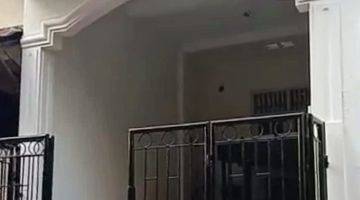 Gambar 1 Rumah 2 Lantai di Villa Bintaro Indah Dekat Stasiun Sudimara