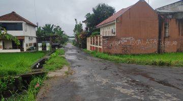 Gambar 2 Tanah Dekat Ringroad dan Kampus UGM Jogja