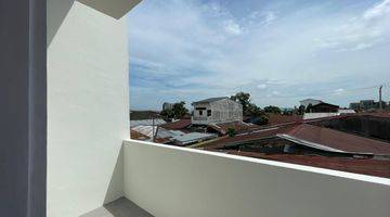 Gambar 4 RUMAH 3 KAMAR DI BAJAK 5 MEDAN AMPLAS