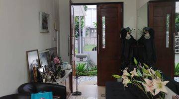 Gambar 4 Rumah 2 Lantai Semi Furnished di Cluster Saphire Gading Serpong