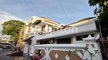 Gambar 1 Rumah Classic Dekat Sanur