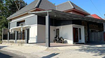 Gambar 1 Rumah Hook Minimalis Modern Di Jalan Kaliurang Km 13 Ngaglik Jogja Utara