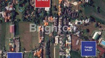 Gambar 1 Land 26 ares in a very strategic location on Jalan Bumbak Canggu Bali