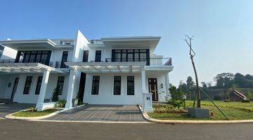 Gambar 1 Rumah Rosewood Golf Residence Summarecon Bogor View Pegunungan Dan Lapangan Golf