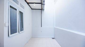 Gambar 3 Rumah Minimalis Sudah Renov 5 menit ke Stasiun Depok Semi Furnished J19064