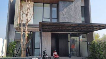 Gambar 5 Rumah Citraland Surabaya Opsi Rooftop Balcony Private Club House