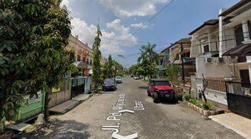 Gambar 2 Rumah 2 Lantai Taman Pondok Indah Wiyung Row Lebar