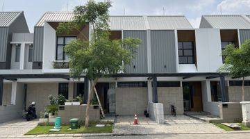 Gambar 1 Rumah Show Unit The Grand Kenjeran Akeno Tipe Kira 