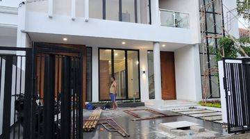 Gambar 2 Dijual Rumah Modern Private Pool Dalam Komplek One Gatesystem Di Lebak Bulus