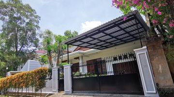 Gambar 1 For Rent Rumah Mewah Di Simprug Jakarta Selatan 