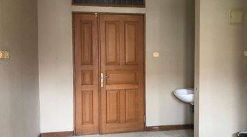 Gambar 2 For Rent Rumah Di Cipete Cilandak 4kt Semi Furnish 