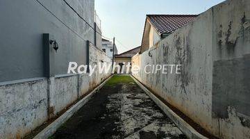 Gambar 5 Property Zona Komersil Di Cipete Raya 