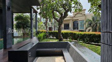 Gambar 2 Rumah Mewah Full Furnished di Pantai Mutiara