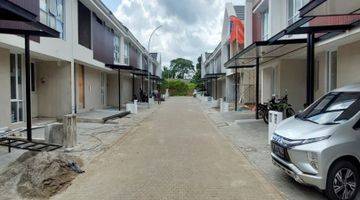 Gambar 2  Rumah Baru 2 Lantai Dalam Cluster Duo Telaga Bestari Unfurnished