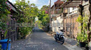 Gambar 3 Rumah Semi Villa 4 Bedroom Daerah Sanur.