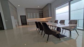 Gambar 2 FOR RENT Rumah Furnished Type Walnut 12x25m² di Golf Island 3 Lt