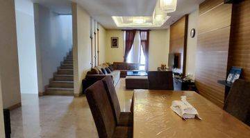 Gambar 5 Rumah Dijual Bagus dan Furnished di Area Ciumbuleuit, Bandung