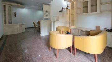 Gambar 2 Rumah Fully Furnished dalam cluster perumahan yang terkenal di Ciputat