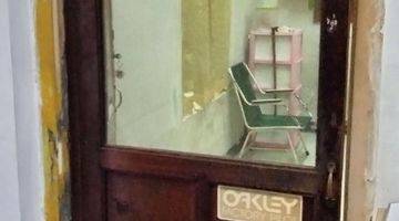 Gambar 3 Dijual rumah bangunan lama di jalan Gajah mada tengah kota Semarang