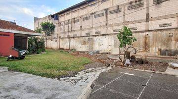 Gambar 1 Rumah Dengan Tanah Yg Besar Di Mainroad Caringin