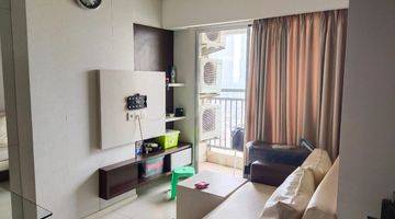 Gambar 1 Jual Apartemen Cosmo Terrace 2 Bedroom Lantai Sedang Furnished