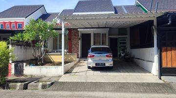 Gambar 1 Rumah Bagus Unfurnished SHM di Bukit Cimanggu City Bogor, Bogor