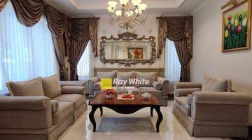 Gambar 1 Rumah Lux American Classic Full Furnished di Setiabudi Bandung