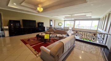 Gambar 3 Rumah Lux American Classic Full Furnished di Setiabudi Bandung