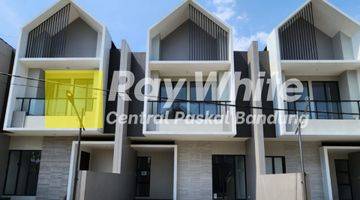 Gambar 2 Rumah Baru Lux Minimalis di Batununggal Indah Bandung